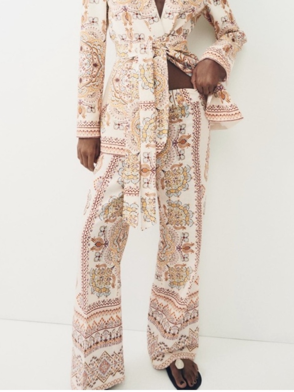 Zara Printed Linen Blend Pants